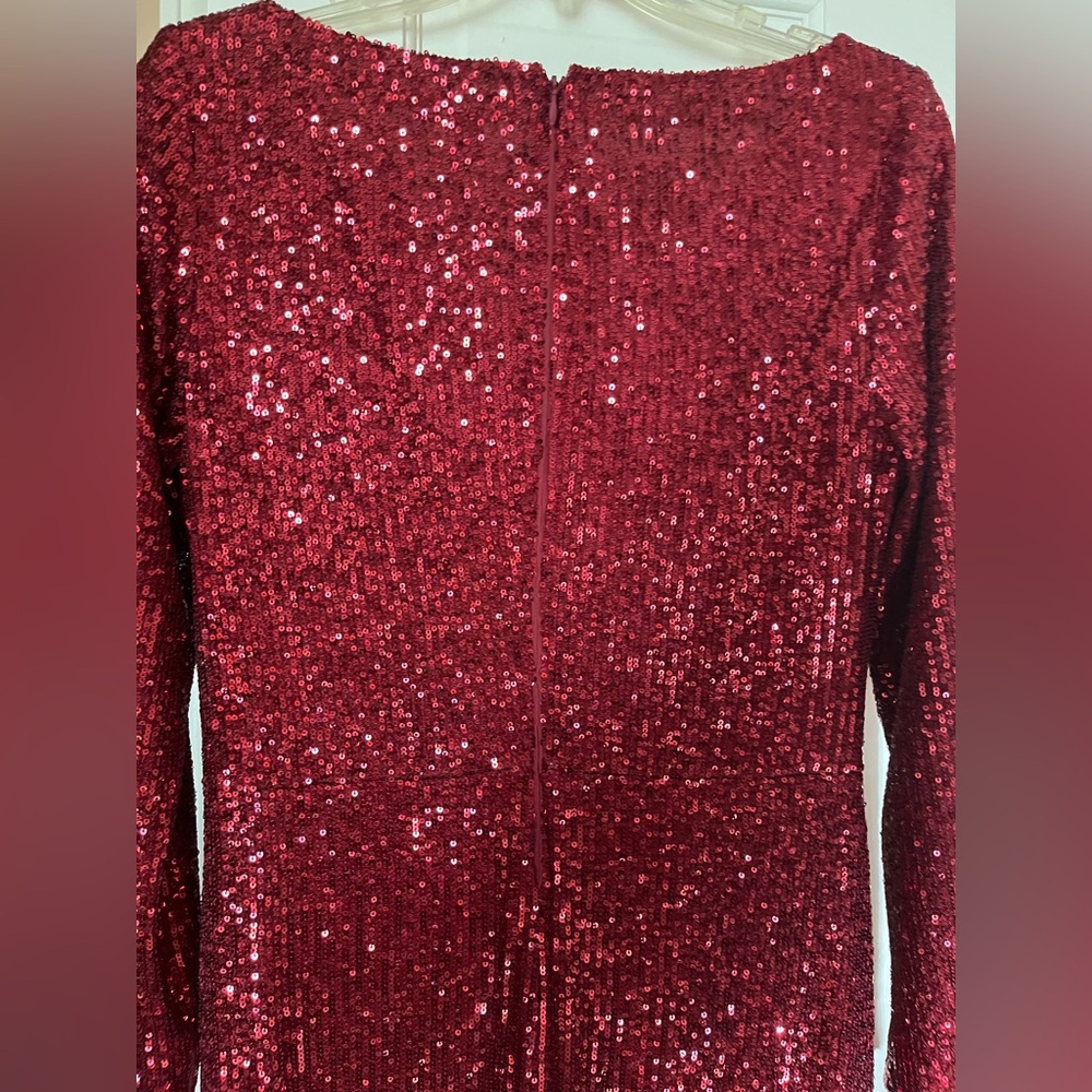 St John Elegant Sequin twist long sleeve Gown NWT - Picture 10 of 10